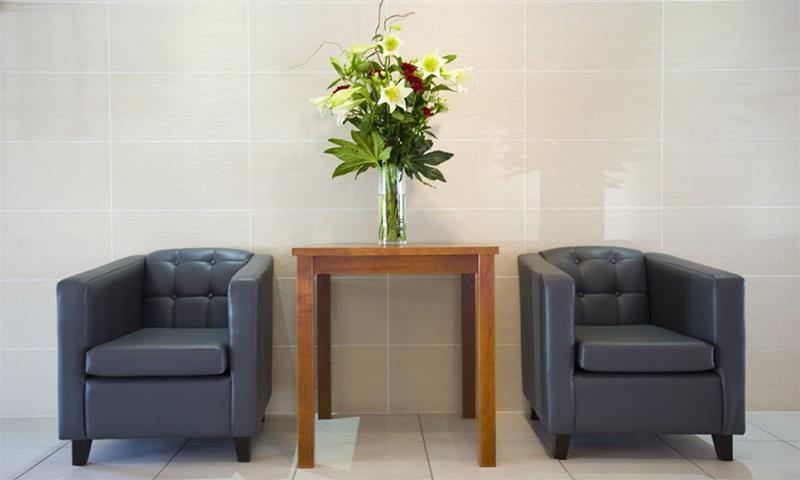 Holiday Inn Express London Gatwick Crawley, An Ihg Hotel Экстерьер фото